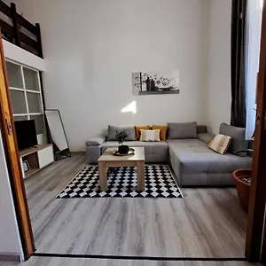  Apartman Ena & Marta